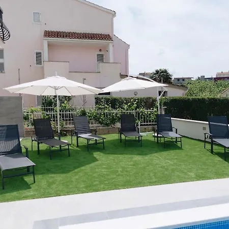 Pitunitum With Private Heated Pool Вилла