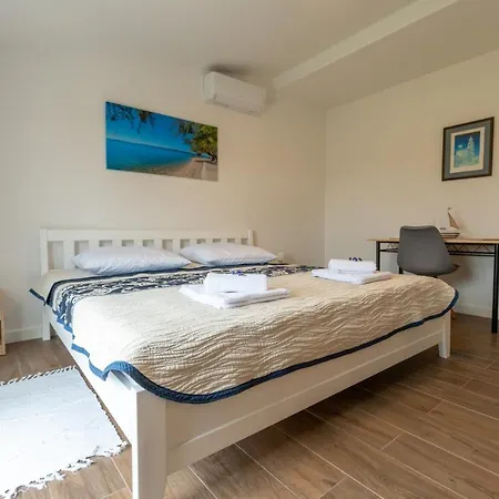 Pitunitum With Private Heated Pool Вилла *