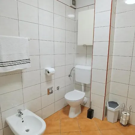 Вилла Pitunitum With Private Heated Pool Подстрана